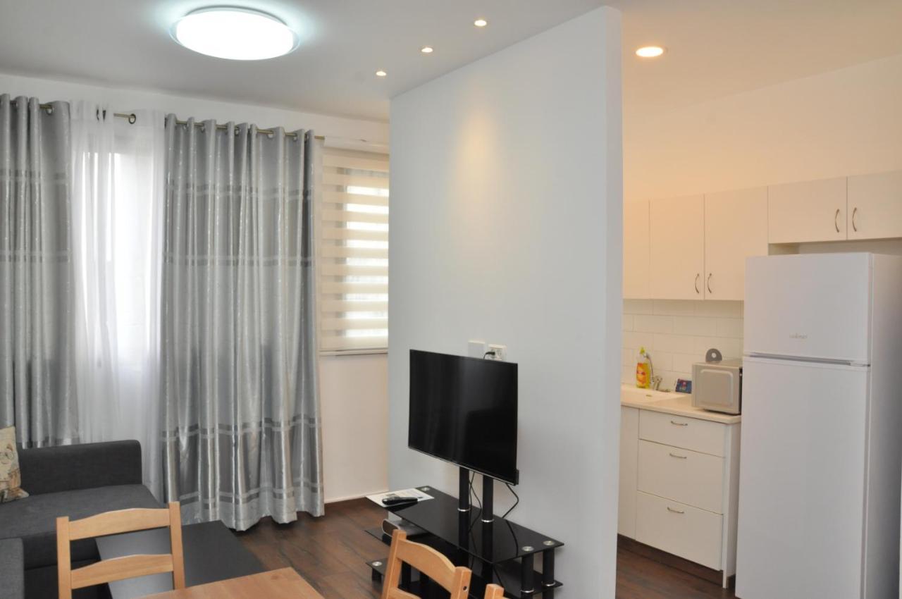 Star Apartments - Petah Tiqwa Petach Tikva Exteriör bild