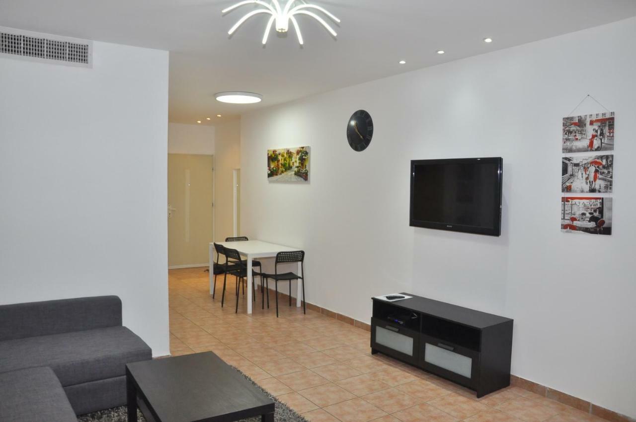 Star Apartments - Petah Tiqwa Petach Tikva Exteriör bild